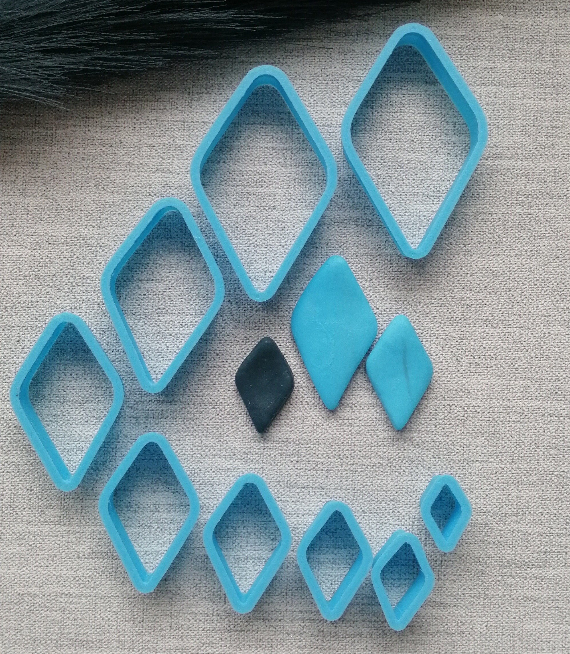 diamond shapes